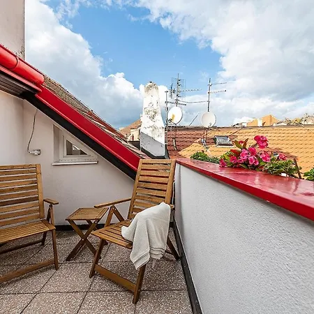 Picturesque In Lesser Town With Lovely Terrace *